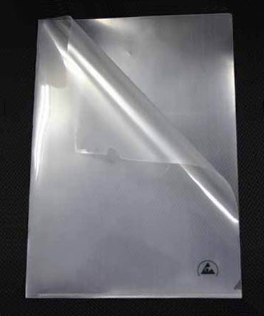 クリーンルーム内で使用可能なクリアーファイルです。静電防止対策が施されているため、粉塵やホコリを寄せ付けません。 クリーンルーム内で使用可能なクリアーファイルです。静電防止対策が施されているため、粉塵やホコリを寄せ付けません。