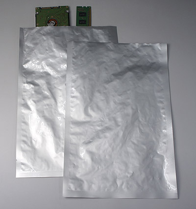 静電気対策の電子部品用アルミ袋は、防湿や酸素防止そして遮光性がある保護用袋です。