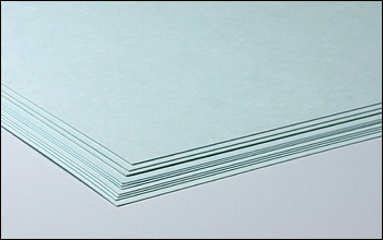 クリーンルーム用厚紙・厚手の無塵紙の詳細写真です。厚口クリーンペーパーボール紙
