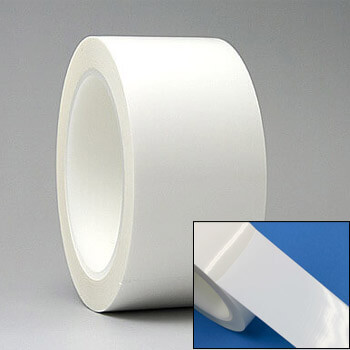 一般的なクリーンルーム用粘着テープは、ガムテープのように使えるプラスチック芯の低発塵・接着テープです。